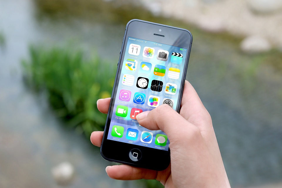 How To Unlock an iPhone 5, 6, 6s, and 7