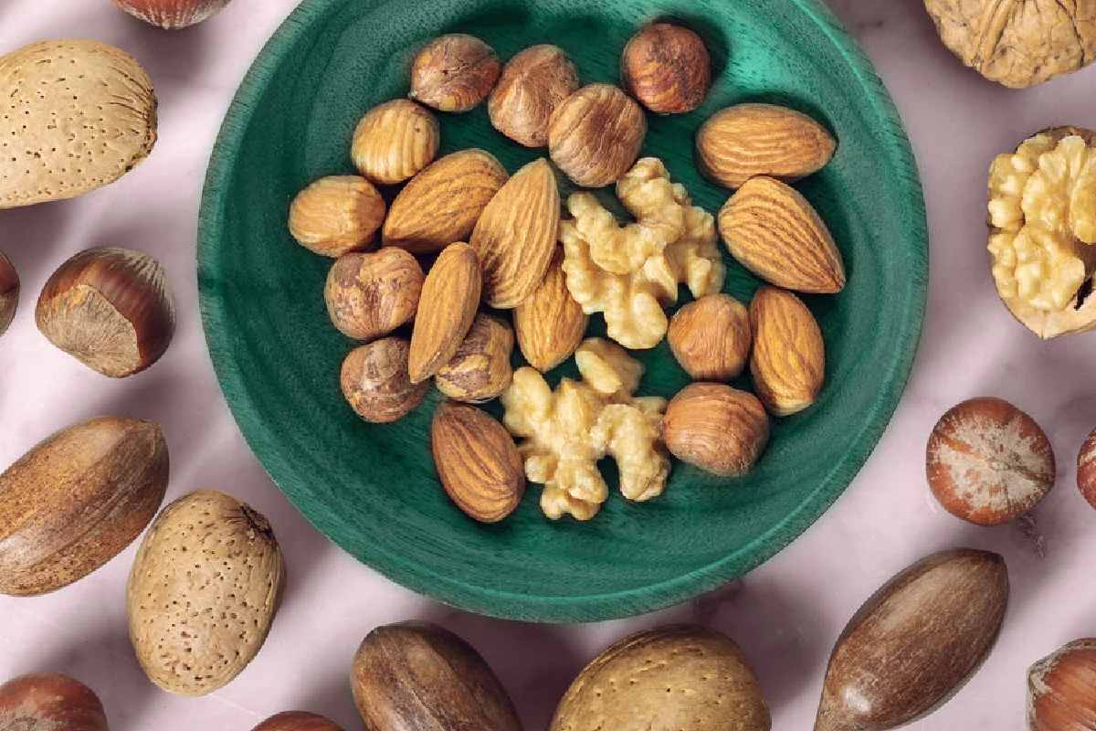 Wellhealthorganic.com:vitamin-e-health-benefits-and-nutritional-sources